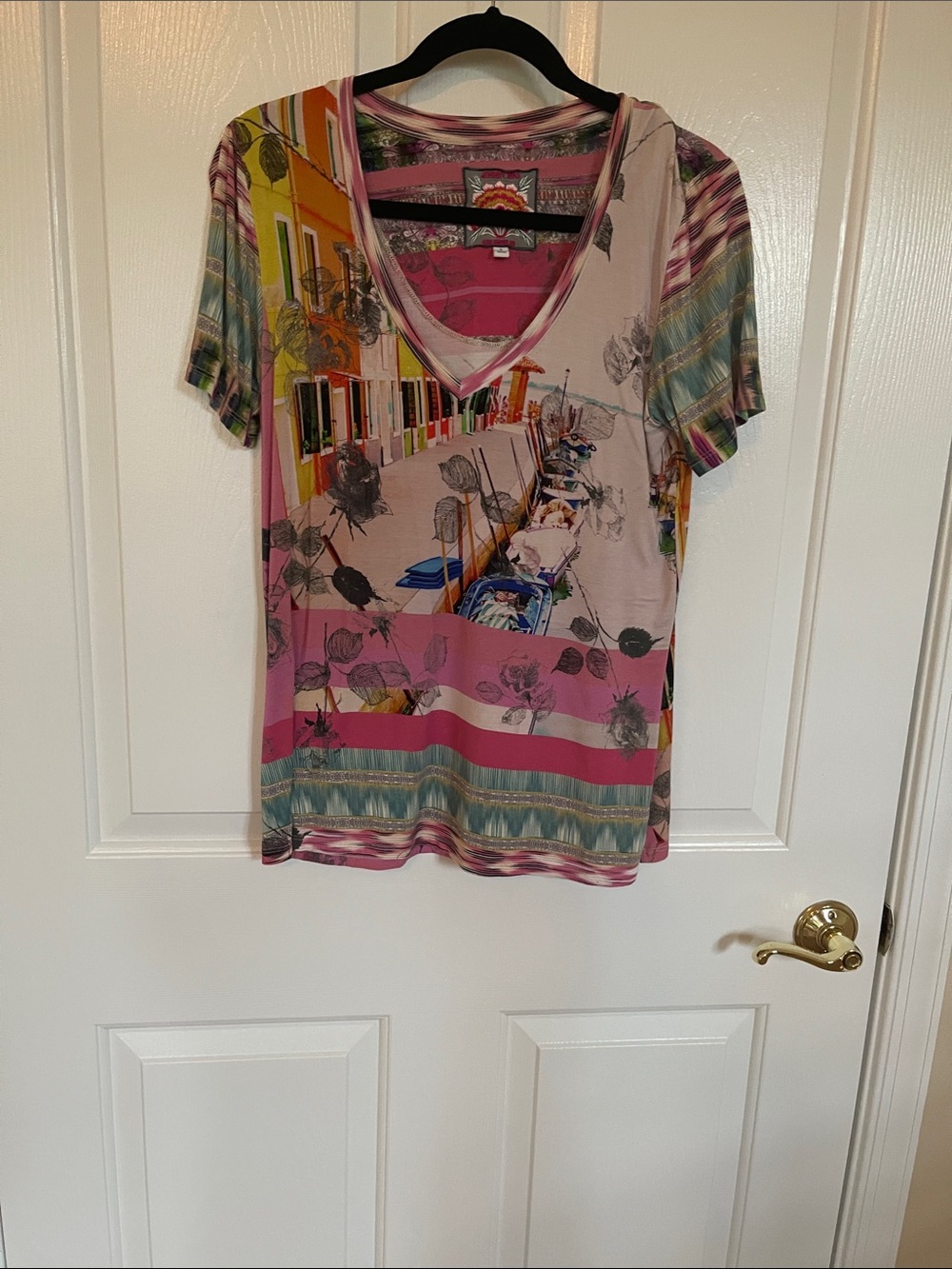 Johnny Was Pink Green Multi-Color V-Neck Printed Tee